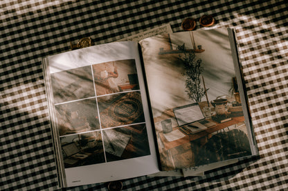 Commonplace Vol. 09 - Storyseekers & Storytellers